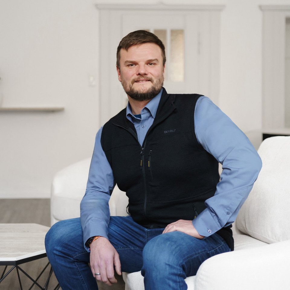 Porträt von Tonino Jahn, M.Sc. (Psychologischer Psychotherapeut in Stuttgart)